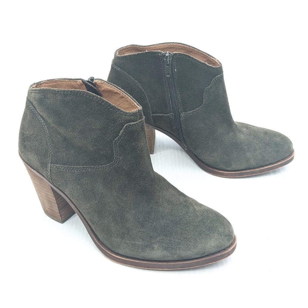 LUCKY BRAND Eller olive green suede heeled ankle booties